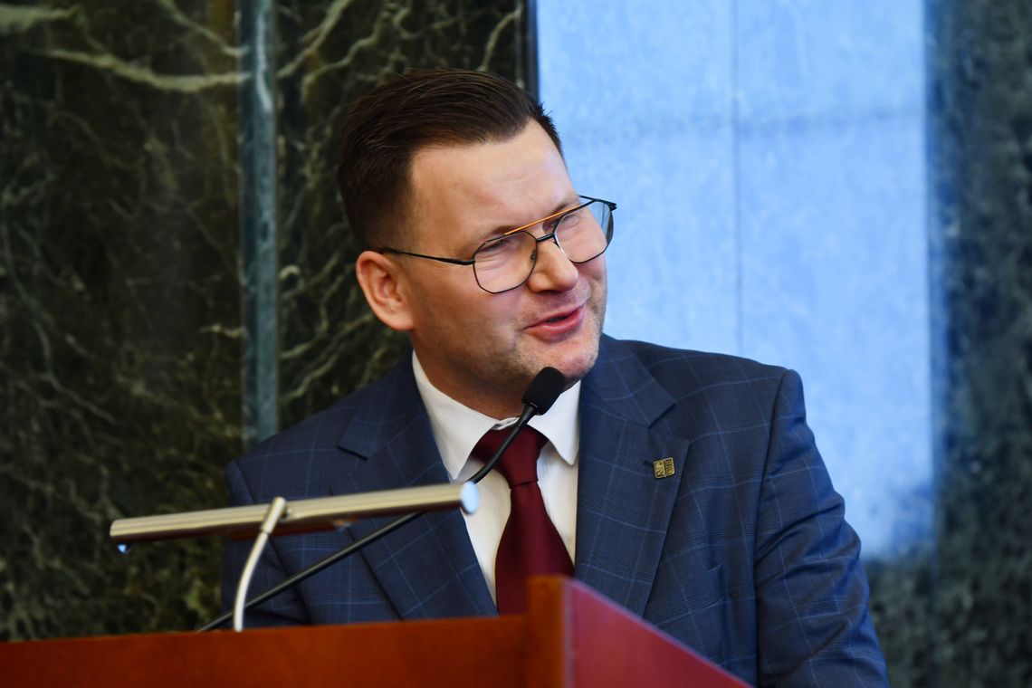 Czy prezydent Szymon Michałek zasłużył na podwyżkę? Czy prezydent Szymon Michałek zasłużył na podwyżkę?